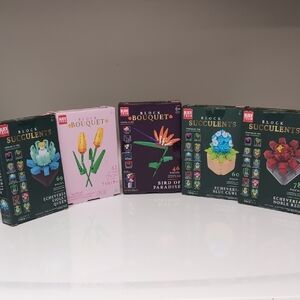 Block Flowers Set of 5- 3 Succulants & 2 Bouquets